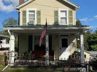 108 River St, Nanticoke, PA 18634