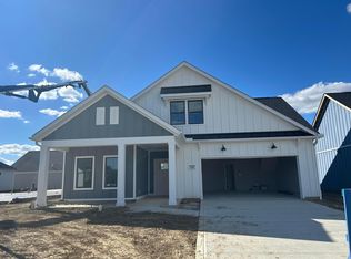 6226 Gretsch St, Powell, OH 43065