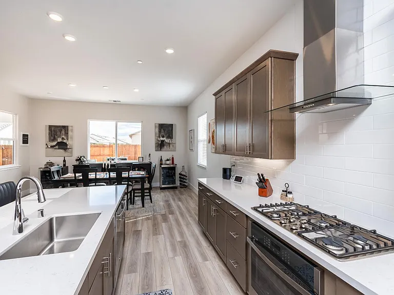 8471 Tulip Ct — Photo 13
