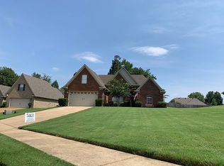 1494 Lake Front Dr E, Hernando, MS 38632