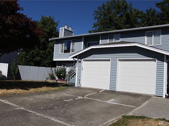 3rd image of 3401 52nd Ave NE