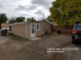 1713 1/2 Alger Ave, Cody, WY 82414
