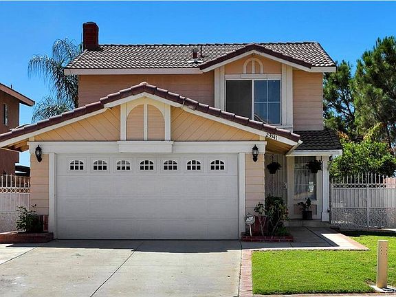 2nd image of 23541 Ashwood Ave
