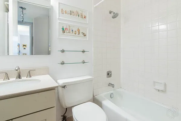 Rented by Halstead Real Estate | media 10