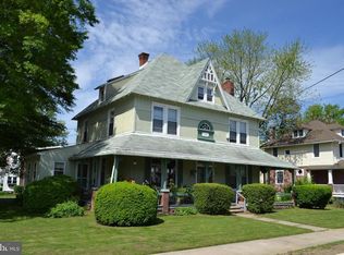 702 Prospect Ave, Prospect Park, PA 19076