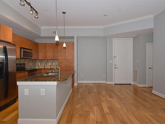 4th image of 300 Saint Joseph Pkwy APT 104