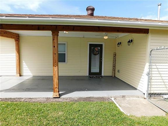 3rd image of 17 Aster Ln