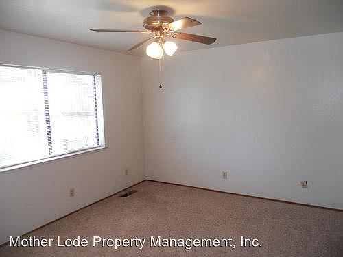 3rd image of 41 Gatewood Dr