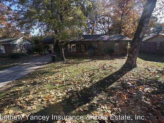 2nd image of 1606 N 28th St