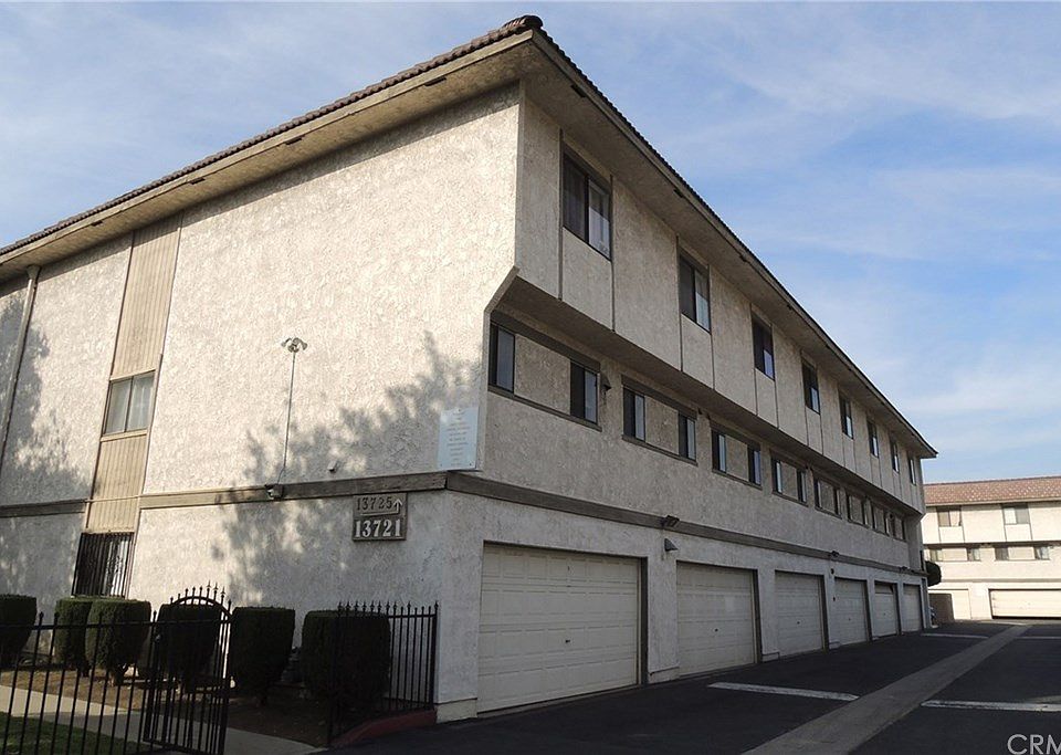1st image of 13725 Los Angeles St APT C