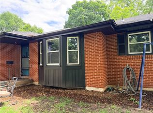 8951 Rene St, Lenexa, KS 66215