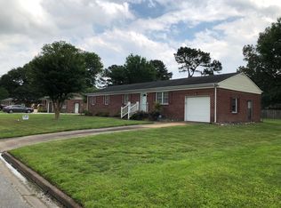 1421 Winfall Dr, Chesapeake, VA 23322