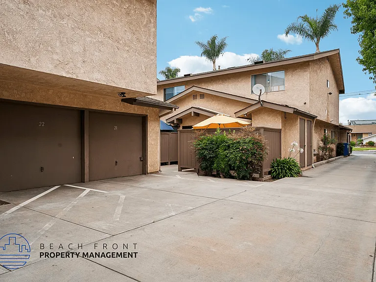 11500 E 215th St — Photo 18