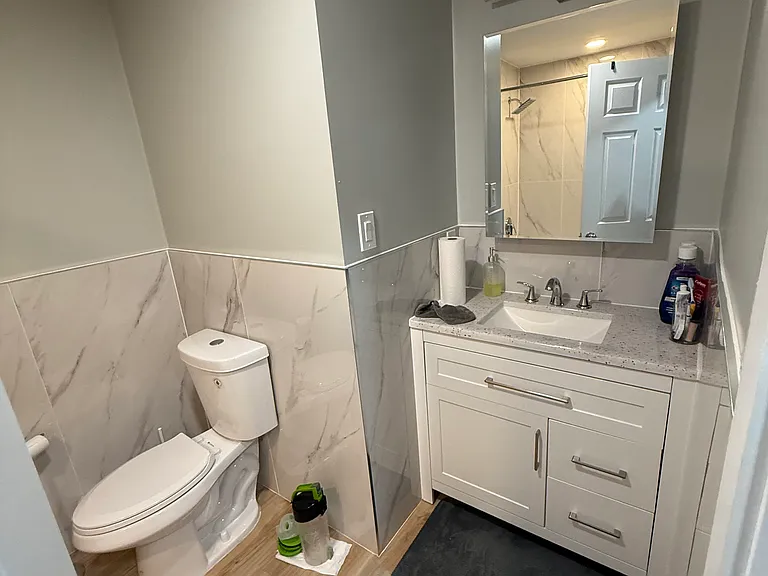 672 N 19th St #1 — Photo 20