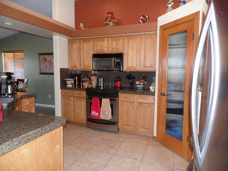 3090 Applewood Dr — Photo 8