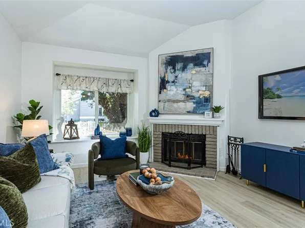 24 Riverstone, Irvine, CA 92606