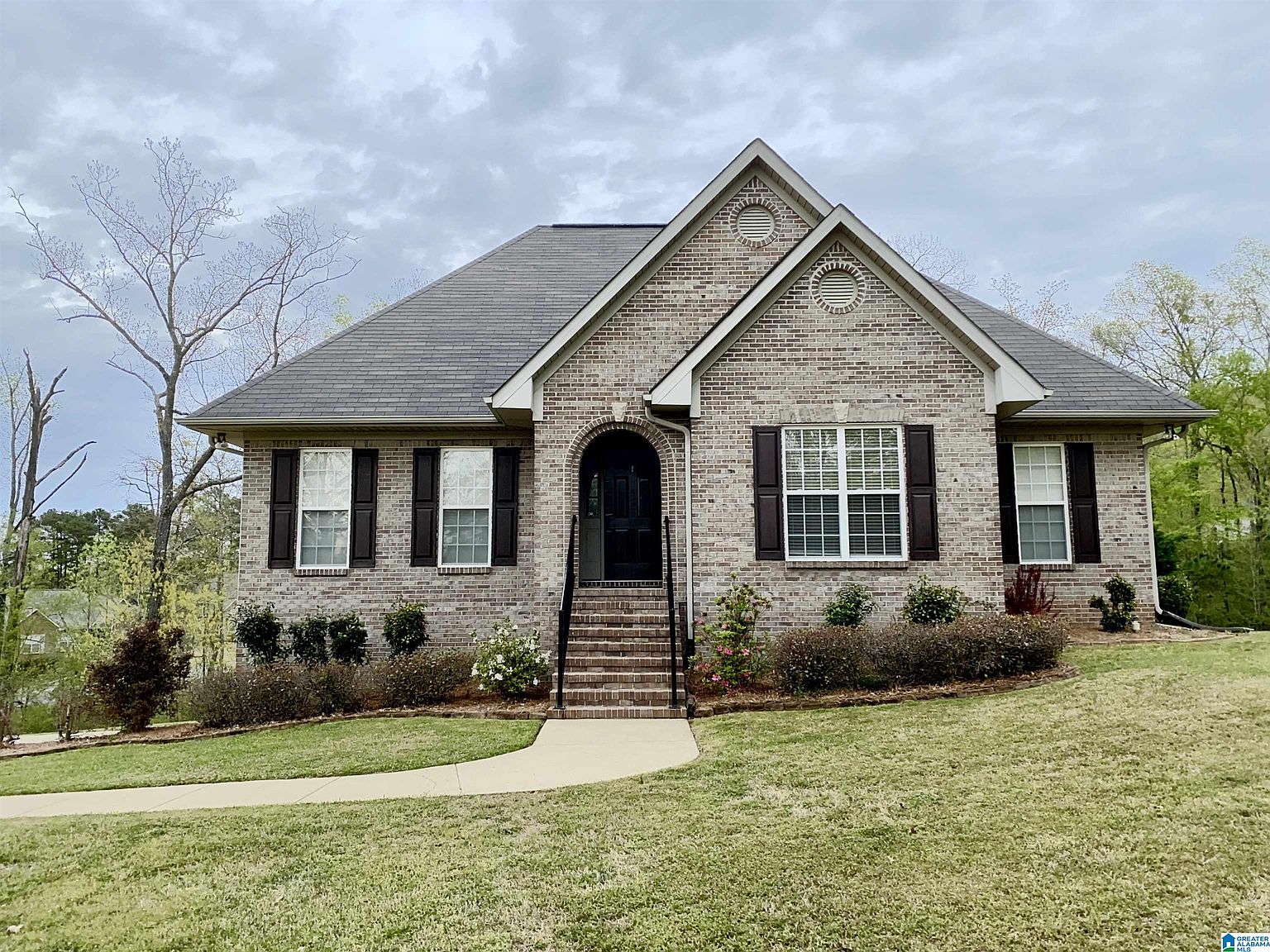 2109 Brett Cir, Leeds, AL 35094 Zillow