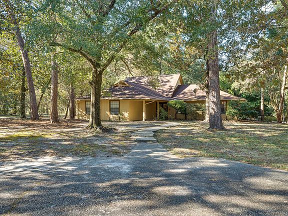 2nd image of 2429 Rocky Shores Dr