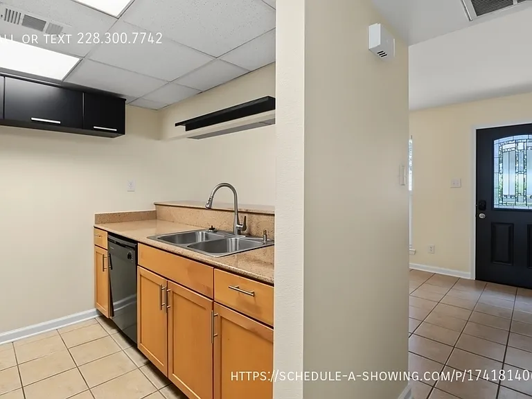 3230 Cumberland Rd #42 — Photo 11