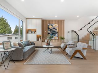 7822 Goodlad St #3, Burnaby, BC V5E 2H6