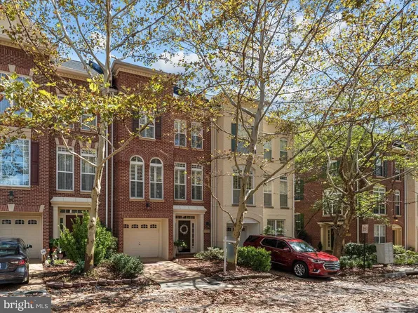 5265 Colonel Johnson Ln, Alexandria, VA 22304