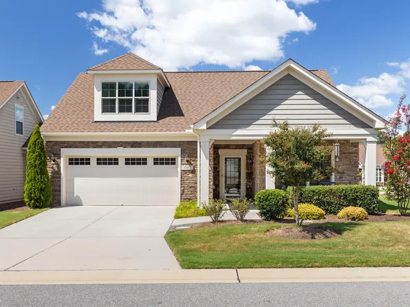 1102 Gardengate Dr, Durham, NC 27703