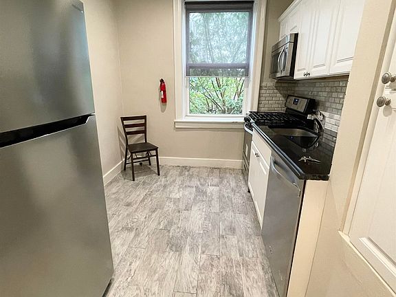 5th image of 18 74th St APT D5