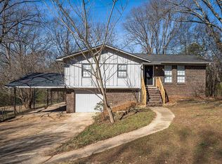 944 Cagle Rd, Birmingham, AL 35214