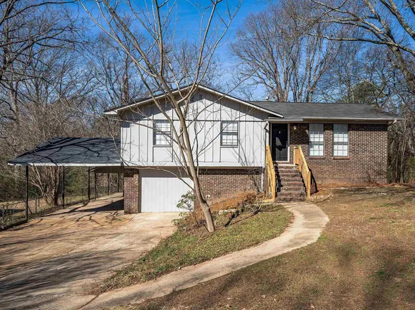 944 Cagle Rd, Birmingham, AL 35214