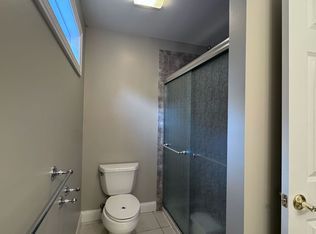 8 Ellsworth Pl, Avon, CT 06001