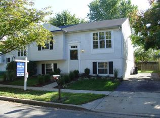 2305 Dartmouth Ln, Crofton, MD 21114