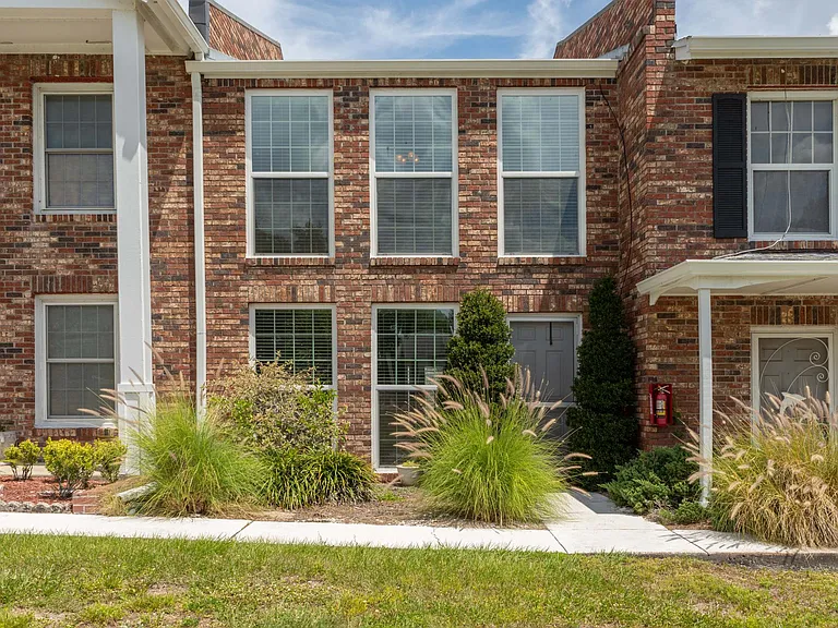 5850 Cypress Gardens Blvd #607 — Photo 24
