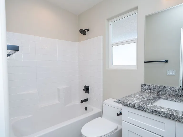 2441 McCulloch Blvd — Photo 16