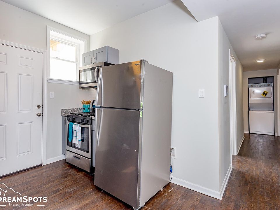 1st image of 4620 S Lake Park Ave #1