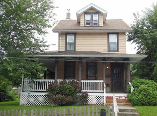 430 W 3rd Ave, Parkesburg, PA 19365