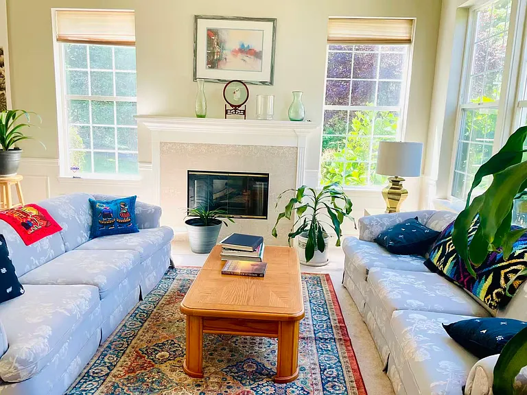 17205 NE 26th Ct — Photo 4