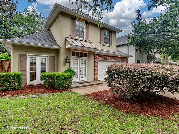 3rd image of 12 Ashton Gardens Dr