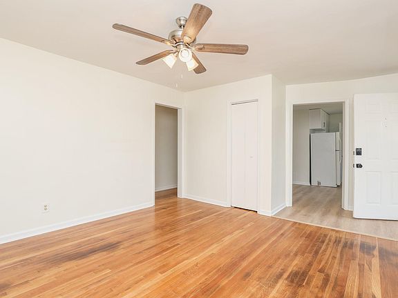 5th image of 4736 Hunting Hill Ct