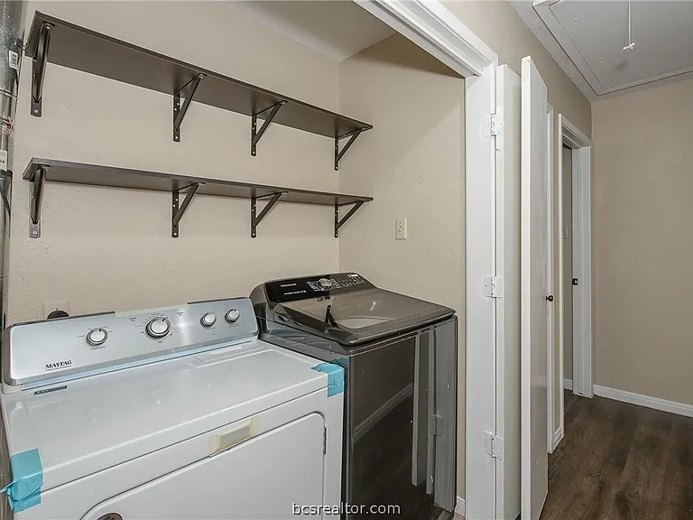 519 Chappel St — Photo 25