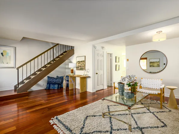 1025 Palmetto Way APT I, Carpinteria, CA 93013