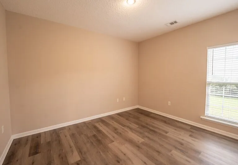 10 Arbors Cir — Photo 43