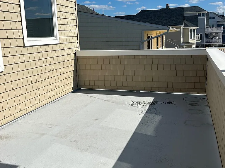 624 Ocean Ave #2 — Photo 3