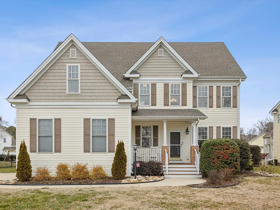 23140 Harbor Towne Dr