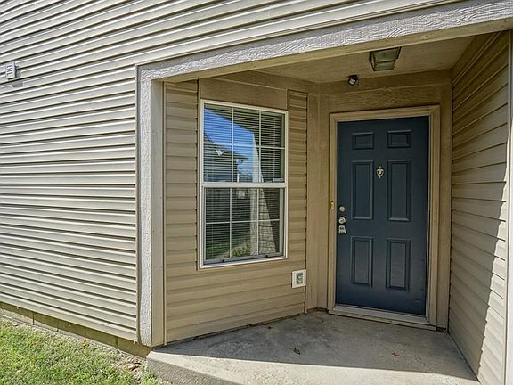 4th image of 10839 Amber Glow Ln