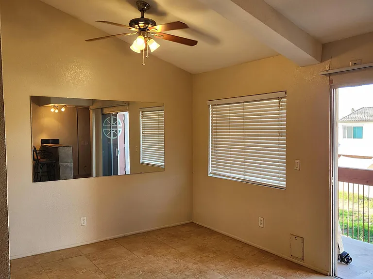 7550 N 12th St #226 — Photo 1
