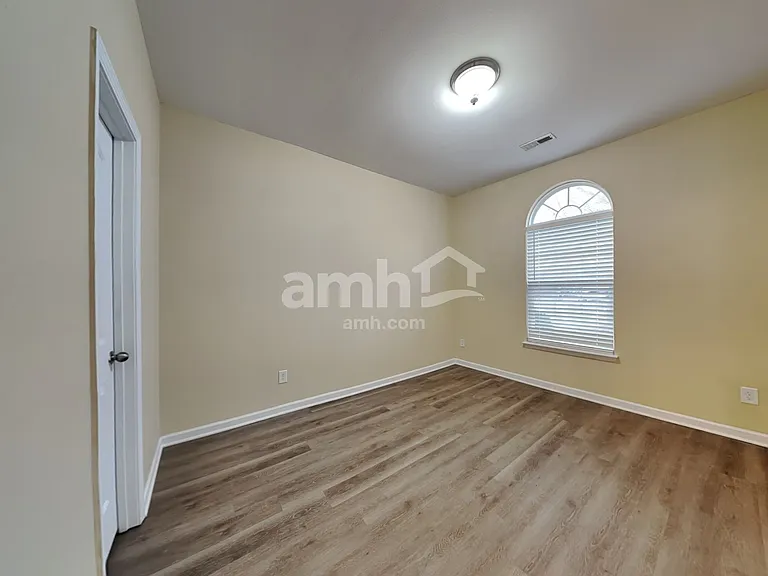5279 Crosswinds Rd — Photo 16