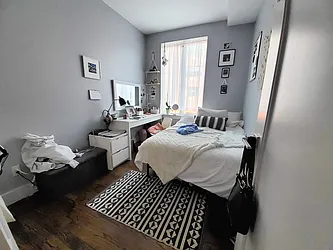 Rented by Rennit Inc.