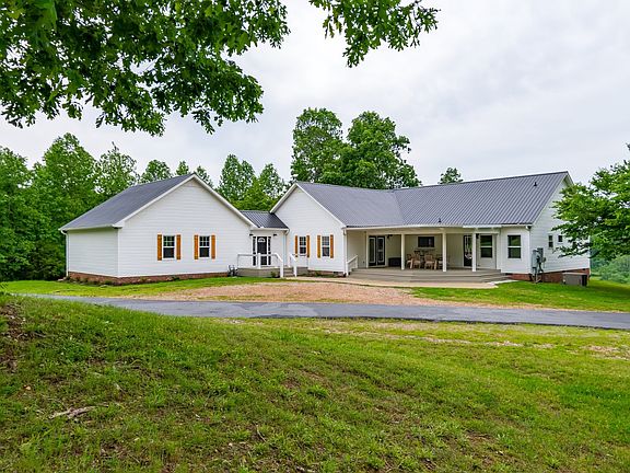 34th image of 3402 Blackburn Rd