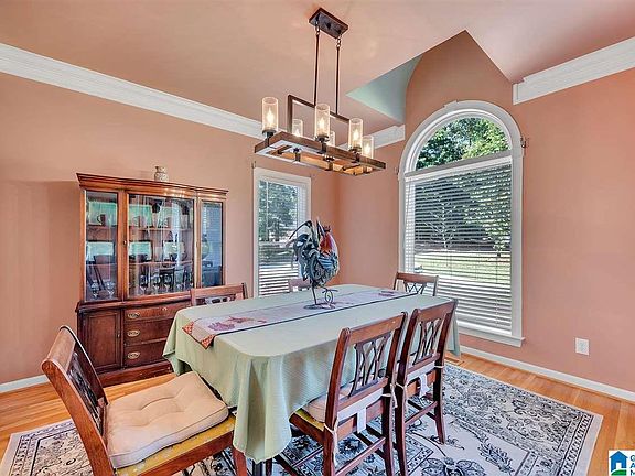 5th image of 450 Glynn Hollow Cir