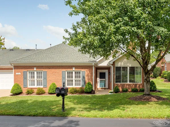 11353 Olde Turnbury Ct, Charlotte, NC 28277